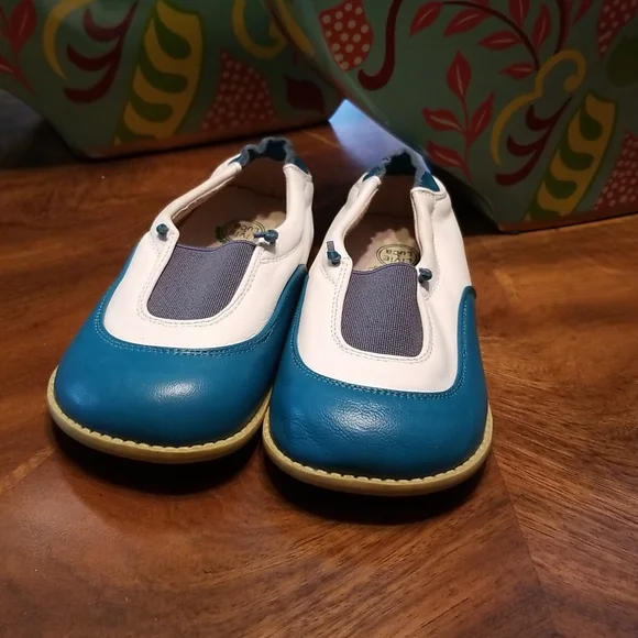 LIVIE LUCA TURQUOISE, WHITE & GRAY MARY JANE SLIP-ON SHOES....Size: US 13 - Picture 2 of 5